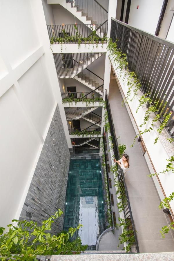 होटल King House & Da Nang
